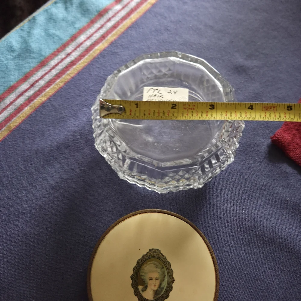 Vintage Glass Vanity Jar with Decorative Cameo Style Lid, Art Deco